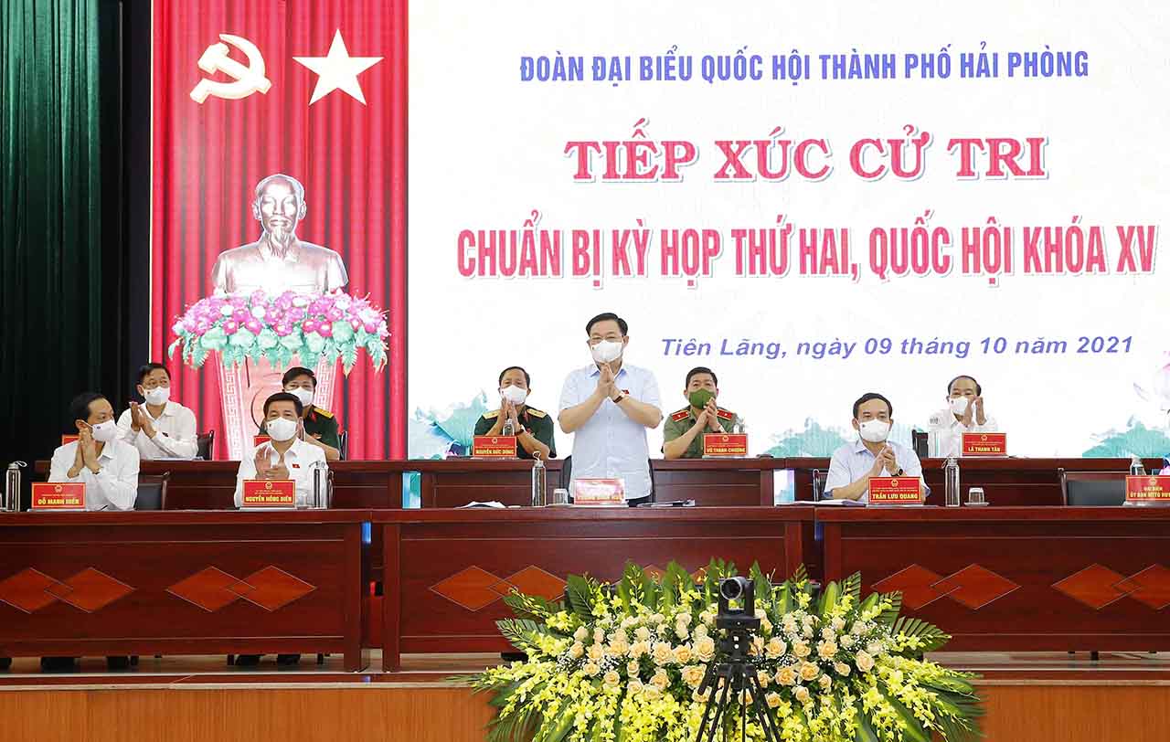 CHỦ TỊCH QUỐC HỘI VƯƠNG ĐÌNH HUỆ: TẬP TRUNG XÂY DỰNG CHIẾN LƯỢC HỒI PHỤC KINH TẾ, XÃ HỘI HẬU DỊCH COVID-19